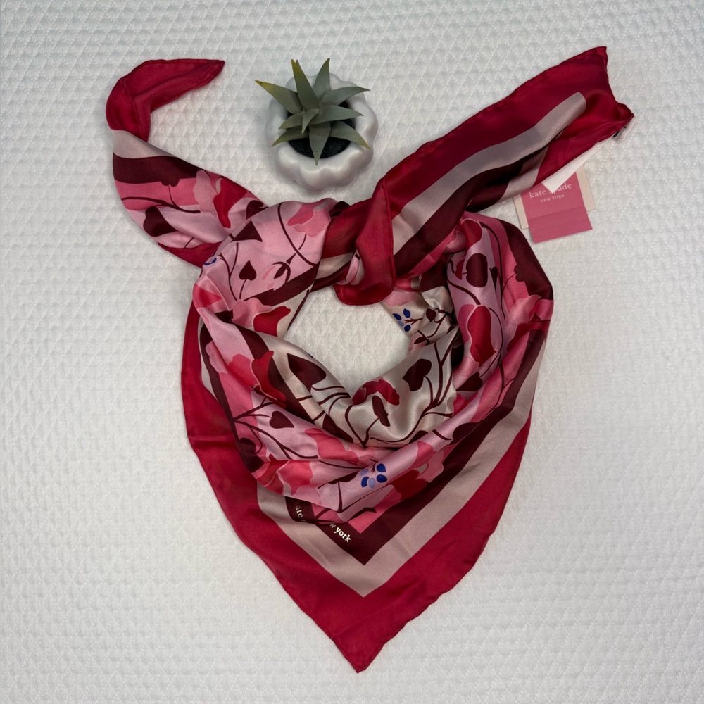 Kate Spade Nauveau Bloom Square Silk Scarf NWT 100% Silk